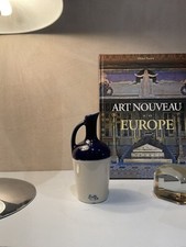 Pichet / Vase DOLFI ¼ en