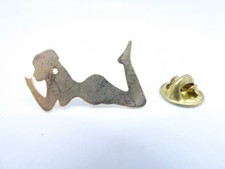 Pin's Pins Badge - PIN UP -