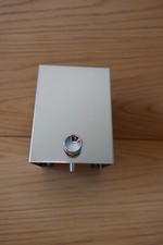 Distributeur de savon liquide mural Delabie en inox avec clé 0,5 L neuf 6583