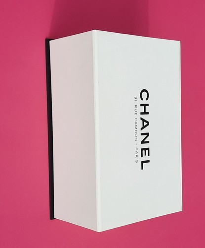 Boite vide chanel blanche - chanel,