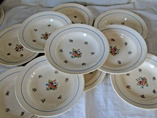 Lot assiettes creuses - assiettes,