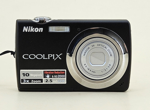 Nikon coolpix s220 - nikon,