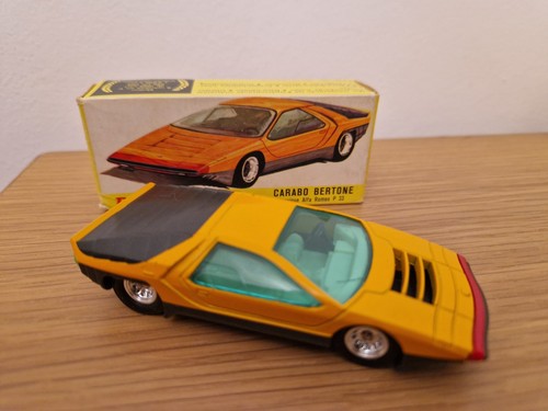Dinky toys alfa romeo carabo - dinky,