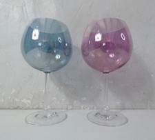 2 verres à pied en cristal couleur irisée