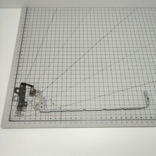 HP 250 G4 - Charniere d'ecran droite / right screen hinge - AM1EM000200