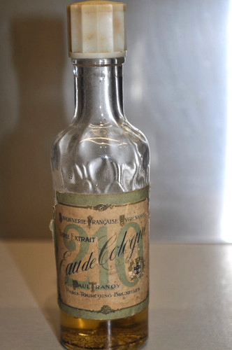 Ancien flacon eau cologne - d'eau, de