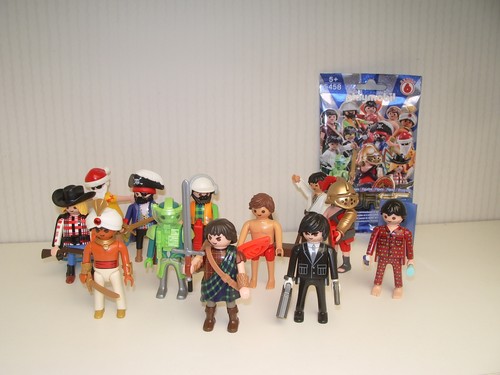 Figurine serie 6 - , figures
