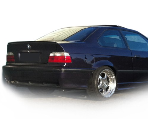 Car tuning24 becquet arrière - car-tuning24,