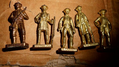 Kinder metal lot 5 - metal,