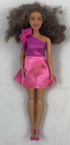 Poupée barbie fashionistas - poupée,