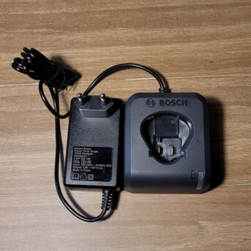 Chargeur batterie bosch - batterie,