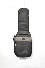 Étui Noir Pour Guitare