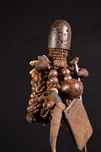 Figurine africaine ancienne - figurine,