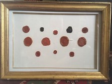 Cadre ancien avec un lot de