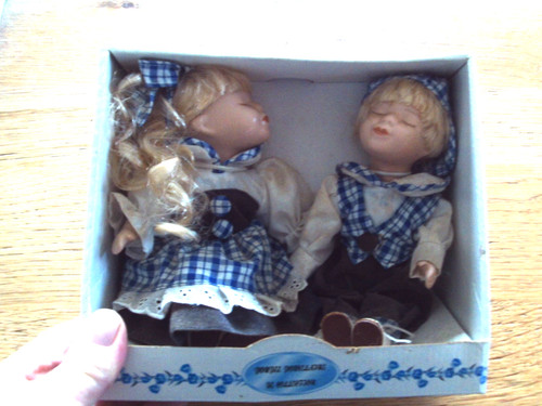 Poupée collection vintage - de,