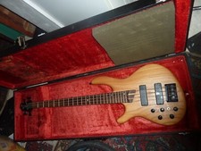 CORT B4LH Bass basse lefthand gaucher Bartolini pickups & hardcase