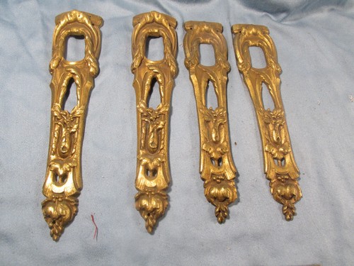 Anciens ornements meuble - anciens,