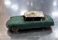 Voiture Dinky Toys Citroen DS