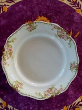 Plat Rond Porcelaine de Limoges A Lanternier & Cie Décor Floral Rose Vert 28,5cm