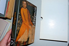 AVIGNON - Le palais des Papes - Editions Zodiaque