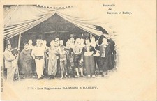 CIRQUE BARNUM & BAILEY  groupe de Rigolos clowns beau plan