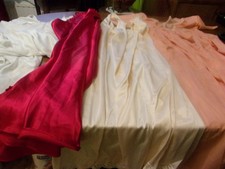 lot de  deshabiller    taille  melanger tres jolie