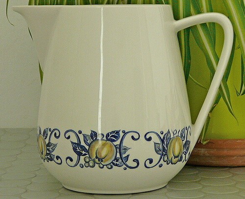 Pichet porcelaine de - en,
