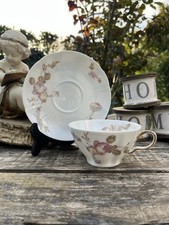 Tasse à thé en porcelaine