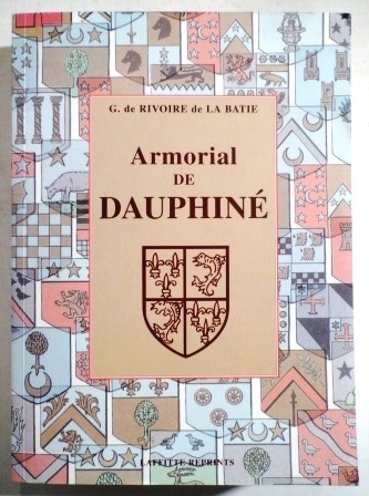 Armorial dauphine contenant - armorial,