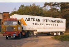 TEKNO 83386 VOLVO F88 TRACTEUR