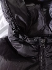 doudoune Schott couleur noir taille l portée 2 fois parfait état 