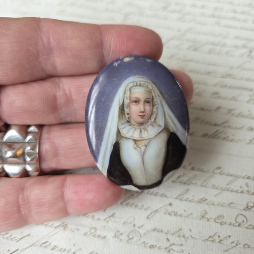 Médaillon porcelaine peinte - porcelaine,