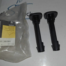 Douille d'appui tête pour Renault Clio 3 et Dacia Logan Sandero 1 7701208881