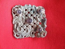Ancienne broche avec améthystes
