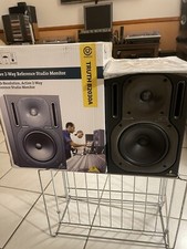 Behringer Truth B2030A 6.75