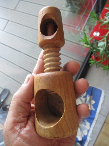 Ancien double casse noix - double,