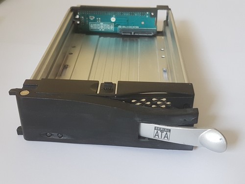 Adaptateur icy dock - adaptateur,