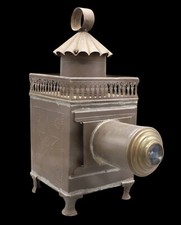 LANTERNE MAGIQUE 1850 LAPIERRE CARRÉE 35 cm  / optical toy magic lantern