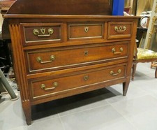 ancienne grande commode XVIIIe epoque LXVI en noyer a baguette de laiton