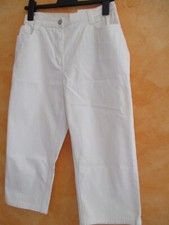 Pantacourt droit écru marque