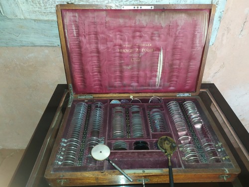 Ancien coffret optique - coffret,