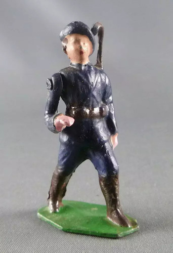 Jouet fondu figurine - j.f.,