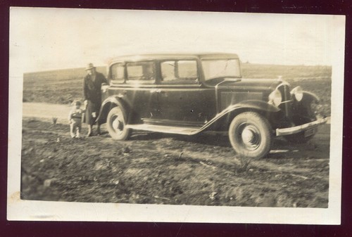 Photo ancienne automobile - ancienne,