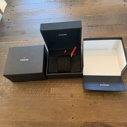 Tudor black watch box set - watch, red
