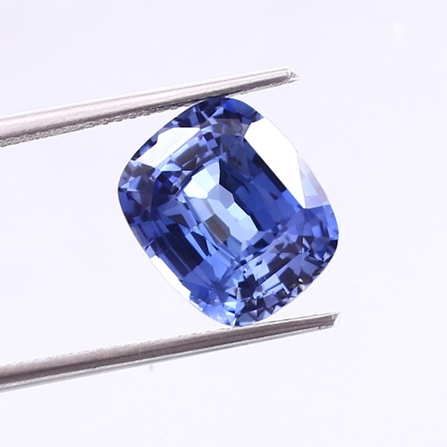 Pierre précieuse saphir bleu - pierre,