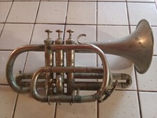 TROMPETTE LECOMTE BUGLE DANS