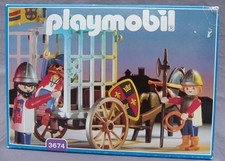PLAYMOBIL 3674 TRANSPORT PRISONNIER chevalier chateau chevaux boite NEUVE 1993