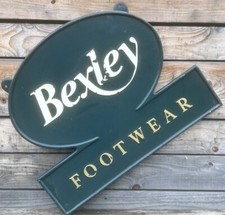 Bexley Footwear Enseigne