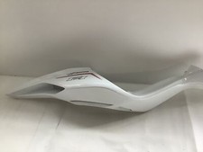 CÔTÉ SOUS-SELLE DROIT POUR