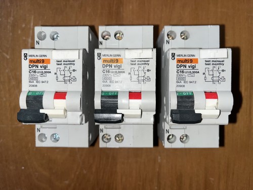 Disjoncteur differentiel 16a - differentiel,